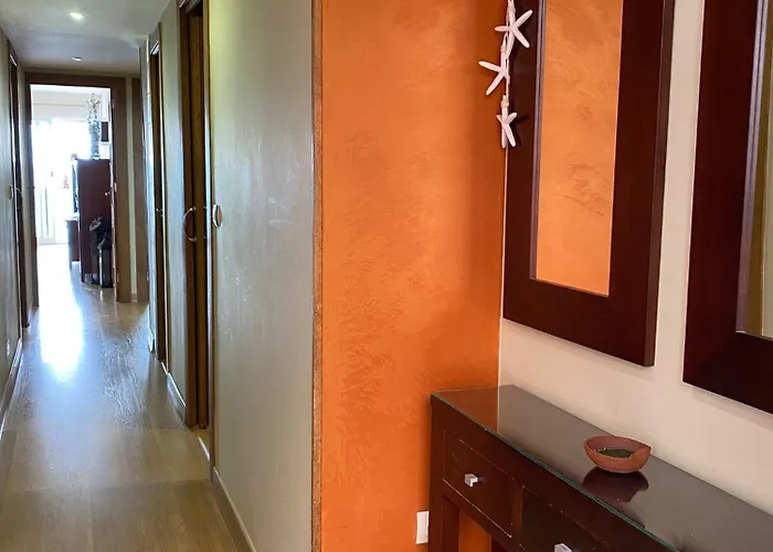 Апартаменты Primera Linea Playa Poniente *